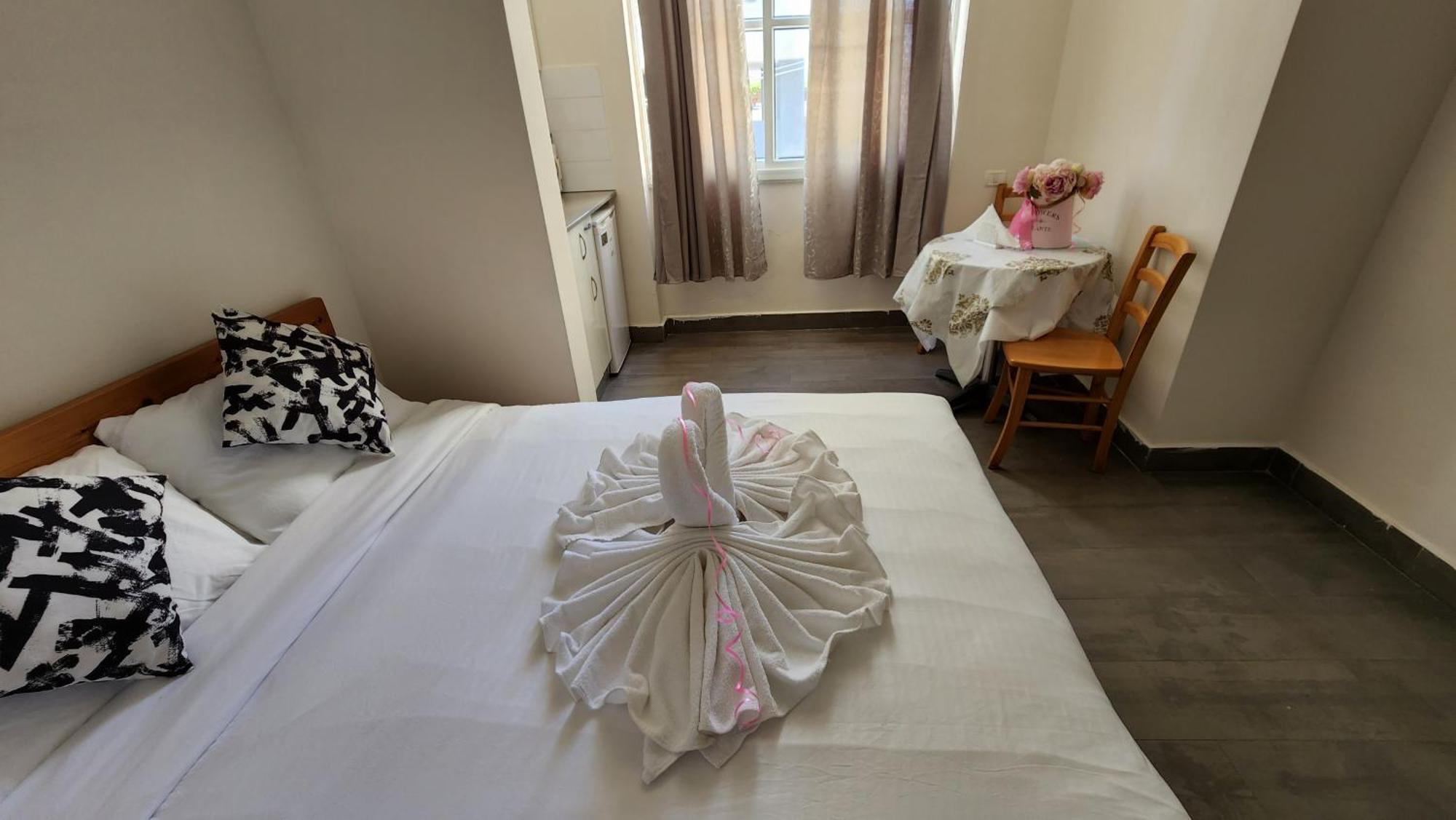 David Hameleh House Aparthotel Netanya Quarto foto